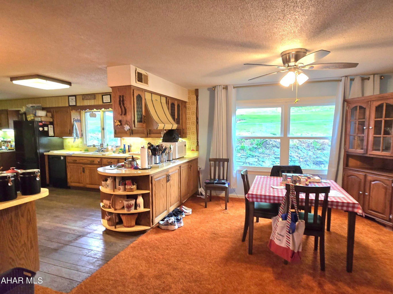 563 Lock Mountain Road, Martinsburg, Blair, Pennsylvania, United States 16662, ,Residential,For sale,Lock Mountain Road,1364 563 Lock Mountain Road, Martinsburg, Blair, Pennsylvania, United States 16662, ,Residential,For sale,Lock Mountain Road,1364