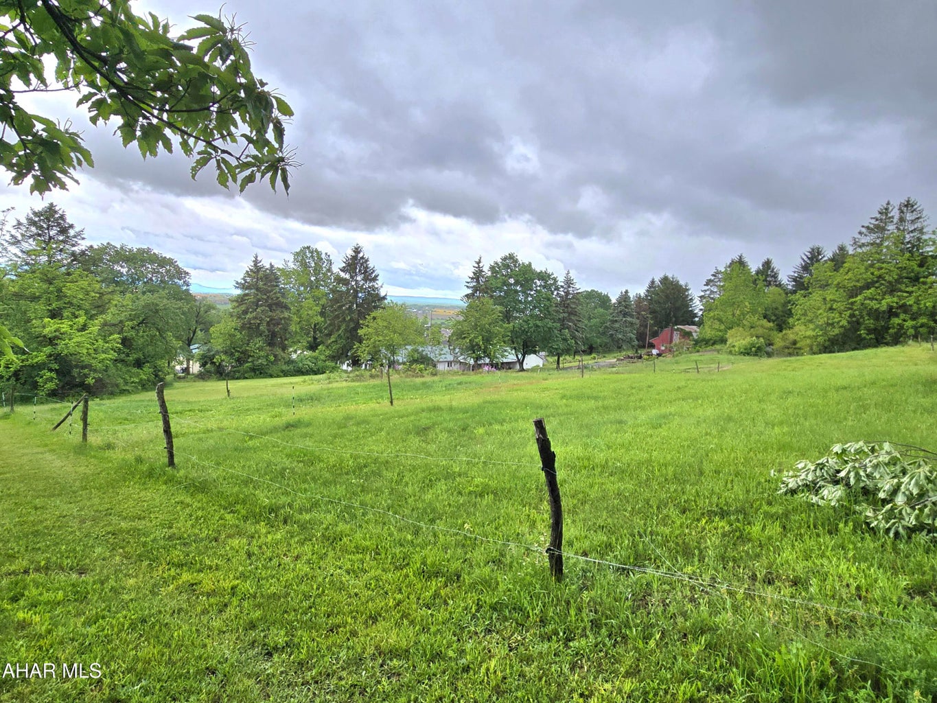 563 Lock Mountain Road, Martinsburg, Blair, Pennsylvania, United States 16662, ,Residential,For sale,Lock Mountain Road,1364 563 Lock Mountain Road, Martinsburg, Blair, Pennsylvania, United States 16662, ,Residential,For sale,Lock Mountain Road,1364