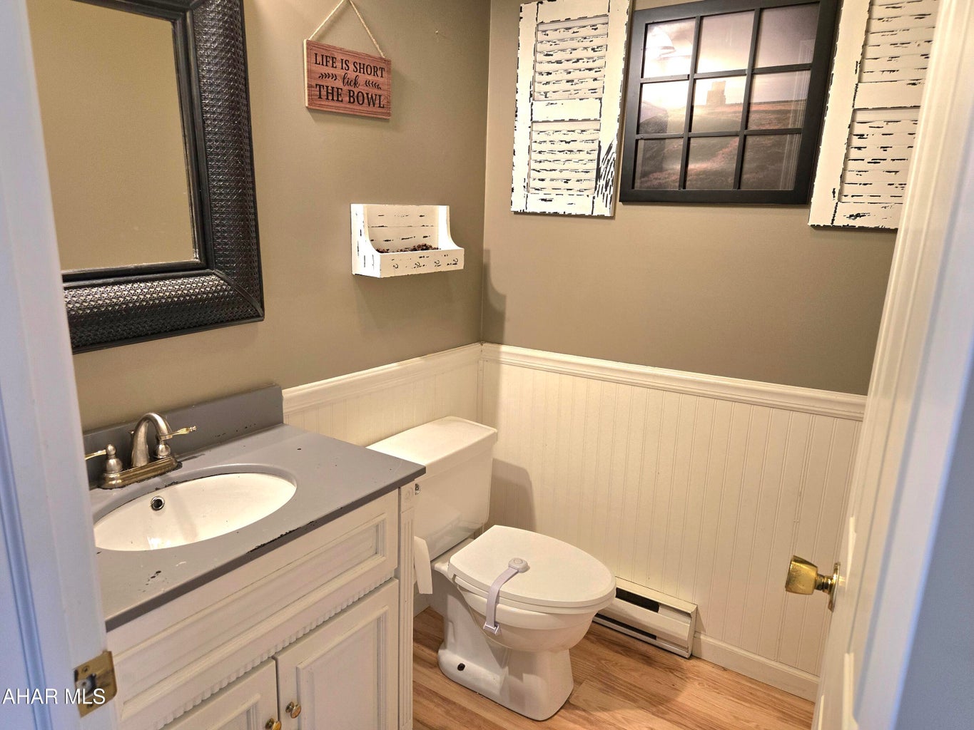 246 Laurel Drive, Bedford, Bedford, Pennsylvania, United States 15522, ,Residential,For sale,Laurel Drive,1365