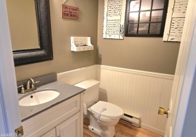 246 Laurel Drive, Bedford, Bedford, Pennsylvania, United States 15522, ,Residential,For sale,Laurel Drive,1365