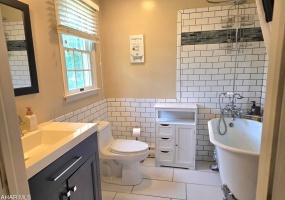 246 Laurel Drive, Bedford, Bedford, Pennsylvania, United States 15522, ,Residential,For sale,Laurel Drive,1365