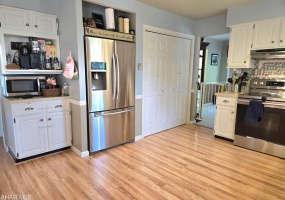 246 Laurel Drive, Bedford, Bedford, Pennsylvania, United States 15522, ,Residential,For sale,Laurel Drive,1365
