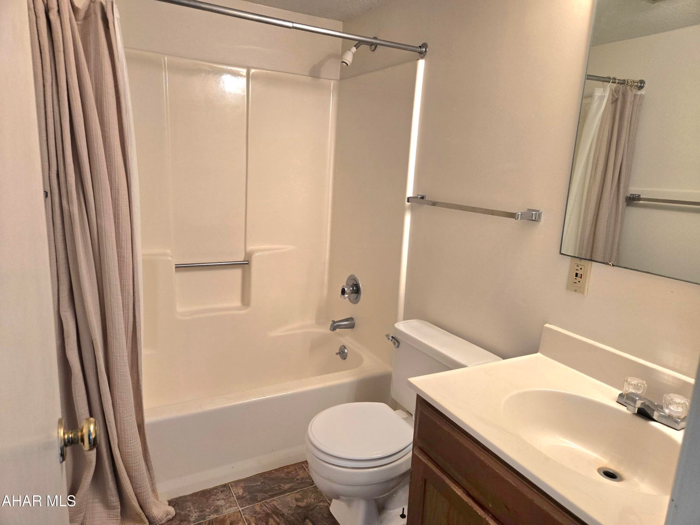 215 E Valley Point Lane #C103, Claysburg, Bedford, Pennsylvania, United States 16625, ,Blue Knob Condo,For sale,E Valley Point Lane #C103,1369