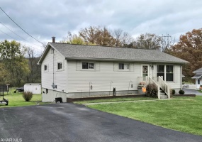1198 W Loop Road, Hollidaysburg, Blair, Pennsylvania, United States 16648, ,Residential,For sale, W Loop Road,1376 1198 W Loop Road, Hollidaysburg, Blair, Pennsylvania, United States 16648, ,Residential,For sale, W Loop Road,1376