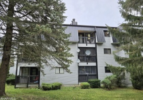 139 E Valley Point Lane #1321 Extrovert, Claysburg, Bedford, Pennsylvania, United States 16625, ,Blue Knob Condo,For sale,E Valley Point Lane #1321 Extrovert,1377