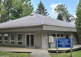 139 E Valley Point Lane #1321 Extrovert, Claysburg, Bedford, Pennsylvania, United States 16625, ,Blue Knob Condo,For sale,E Valley Point Lane #1321 Extrovert,1377