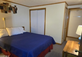 139 E Valley Point Lane #1321 Extrovert, Claysburg, Bedford, Pennsylvania, United States 16625, ,Blue Knob Condo,For sale,E Valley Point Lane #1321 Extrovert,1377