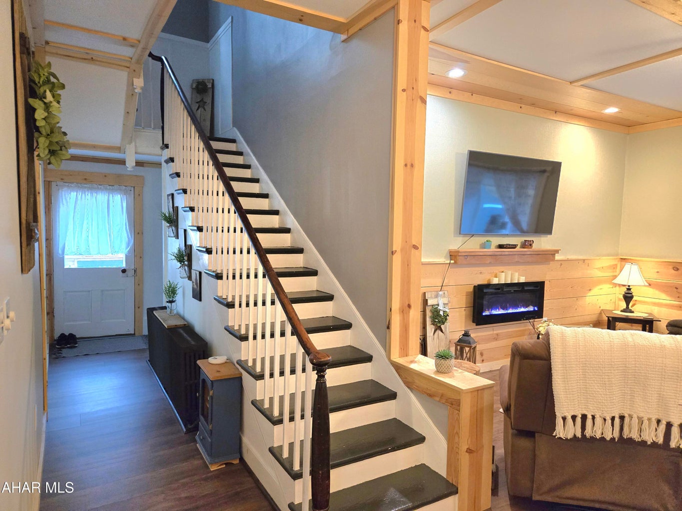 370 Chestnut Street, New Enterprise, Bedford, Pennsylvania, United States 16664, ,Residential,For sale,Chestnut Street,1379 370 Chestnut Street, New Enterprise, Bedford, Pennsylvania, United States 16664, ,Residential,For sale,Chestnut Street,1379