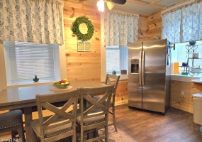 370 Chestnut Street, New Enterprise, Bedford, Pennsylvania, United States 16664, ,Residential,For sale,Chestnut Street,1379