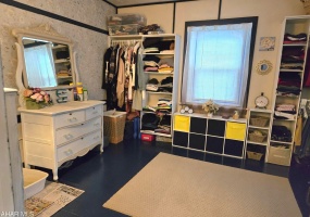 370 Chestnut Street, New Enterprise, Bedford, Pennsylvania, United States 16664, ,Residential,For sale,Chestnut Street,1379