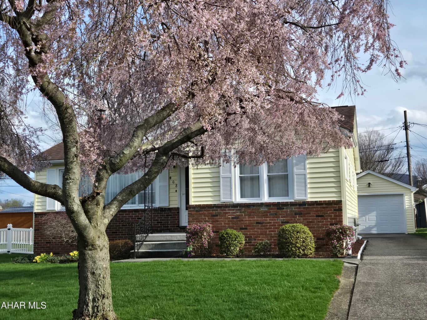 408 Cedar Boulevard, Hollidaysburg, Blair, Pennsylvania, United States 16648, ,Residential,For sale,Cedar Boulevard,1383