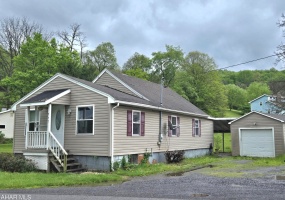 847 Johnstown Road, East Freedom, Blair, Pennsylvania, United States 16637, ,Residential,For sale,Johnstown Road,1386