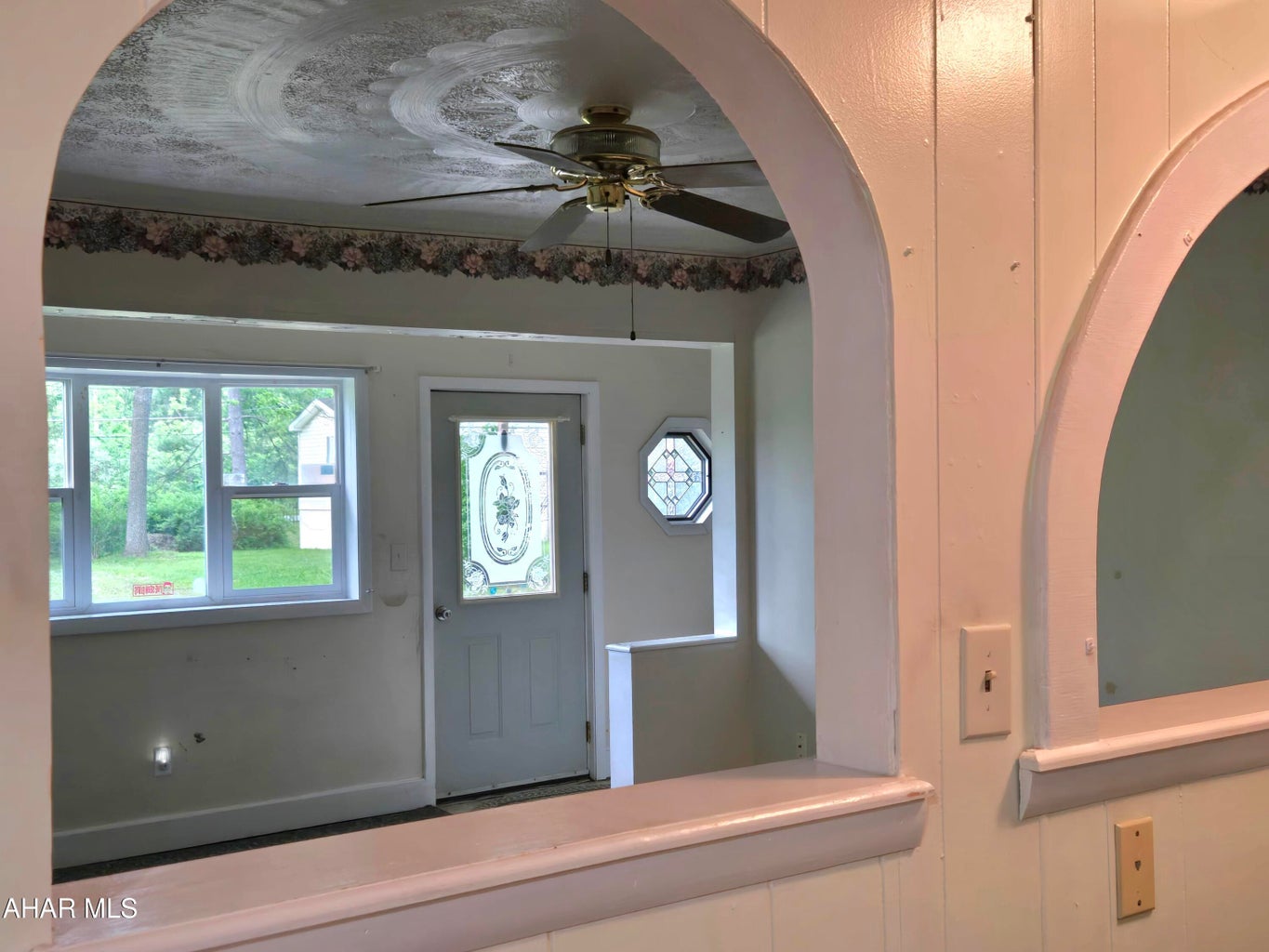 656 S Temple Lane, Altoona, Blair, Pennsylvania, United States 16602, ,Residential,For sale,S Temple Lane,1388