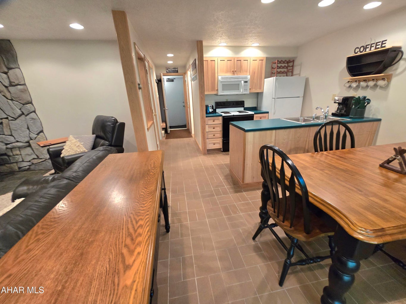 7 A Pine Cone Summit Way, Claysburg, Blair, Pennsylvania, United States 16625, ,Blue Knob Condo,For sale,Pine Cone Summit Way,1390 7 A Pine Cone Summit Way, Claysburg, Blair, Pennsylvania, United States 16625, ,Blue Knob Condo,For sale,Pine Cone Summit Way,1390