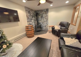 7 A Pine Cone Summit Way, Claysburg, Blair, Pennsylvania, United States 16625, ,Blue Knob Condo,For sale,Pine Cone Summit Way,1390