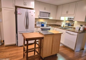 143 E Valley Point Lane #1127 Deer Run, Claysburg, Bedford, Pennsylvania, United States 16662, 0 , 0 ,0,Blue Knob Condo,For sale,E Valley Point Lane #1127 Deer Run,0,1394