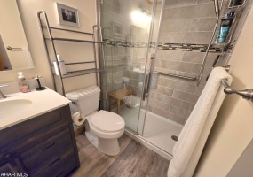143 E Valley Point Lane #1127 Deer Run, Claysburg, Bedford, Pennsylvania, United States 16662, 0 , 0 ,0,Blue Knob Condo,For sale,E Valley Point Lane #1127 Deer Run,0,1394